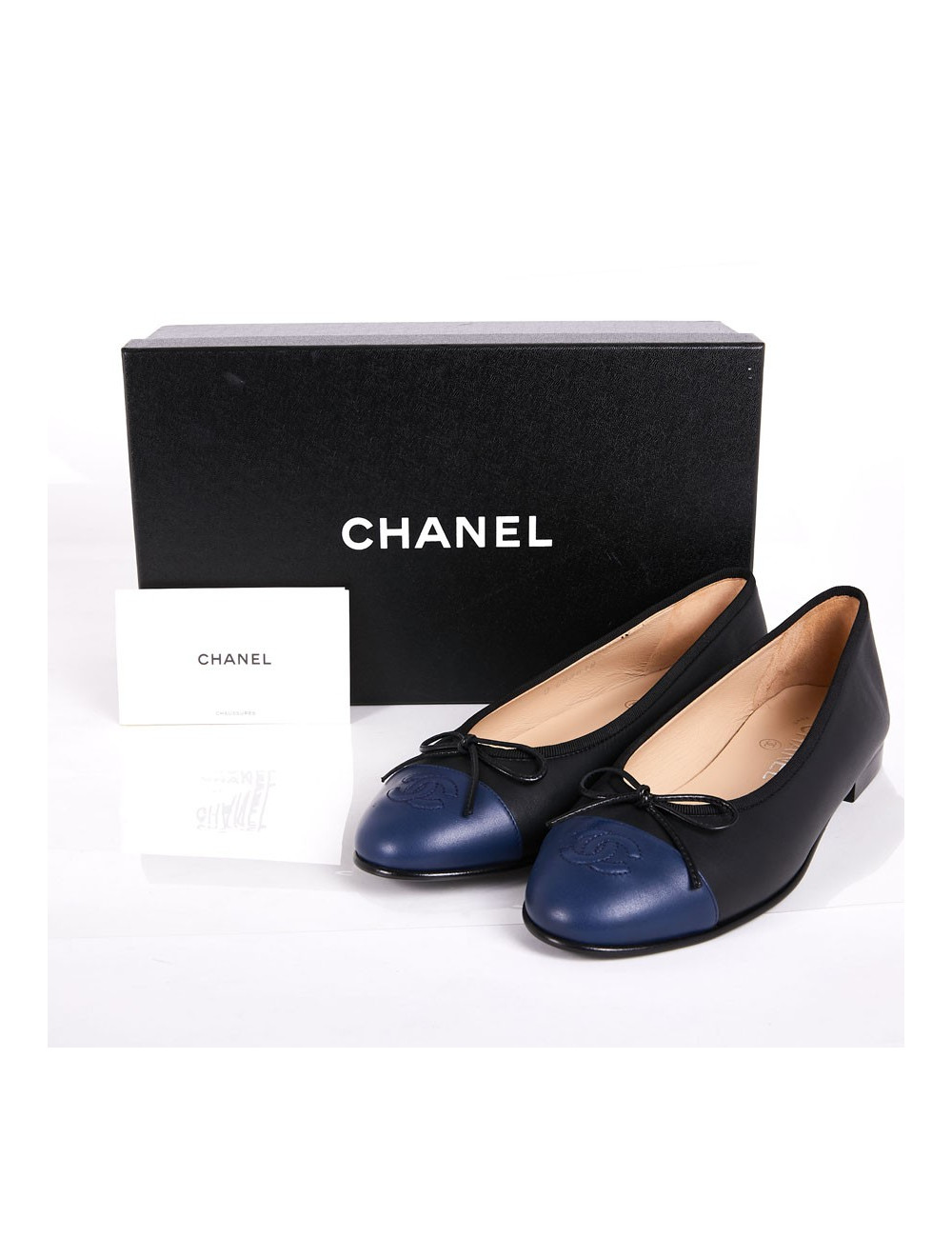 Ballerines CHANEL T38.5 bicolore 