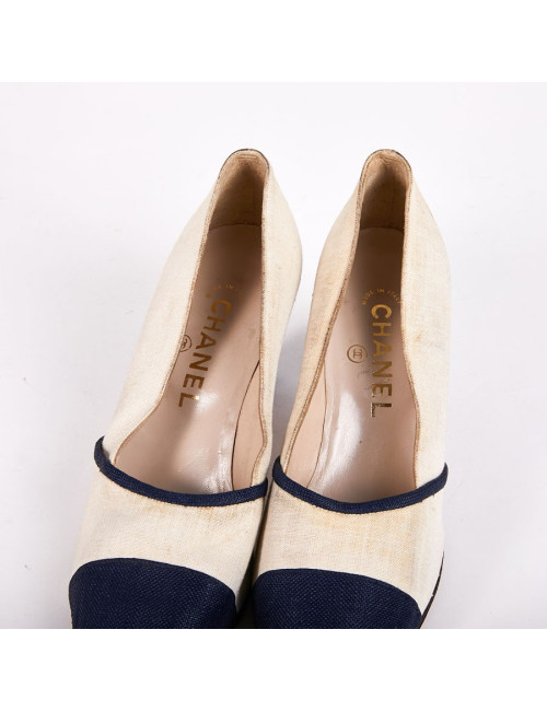 Escarpins T38 Chanel bi-matières bleu et blanc