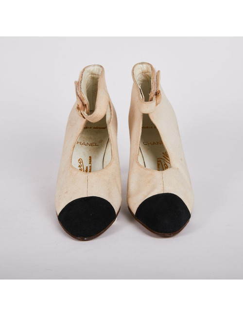 Escarpins Chanel T39 en toile de paille beige et noir