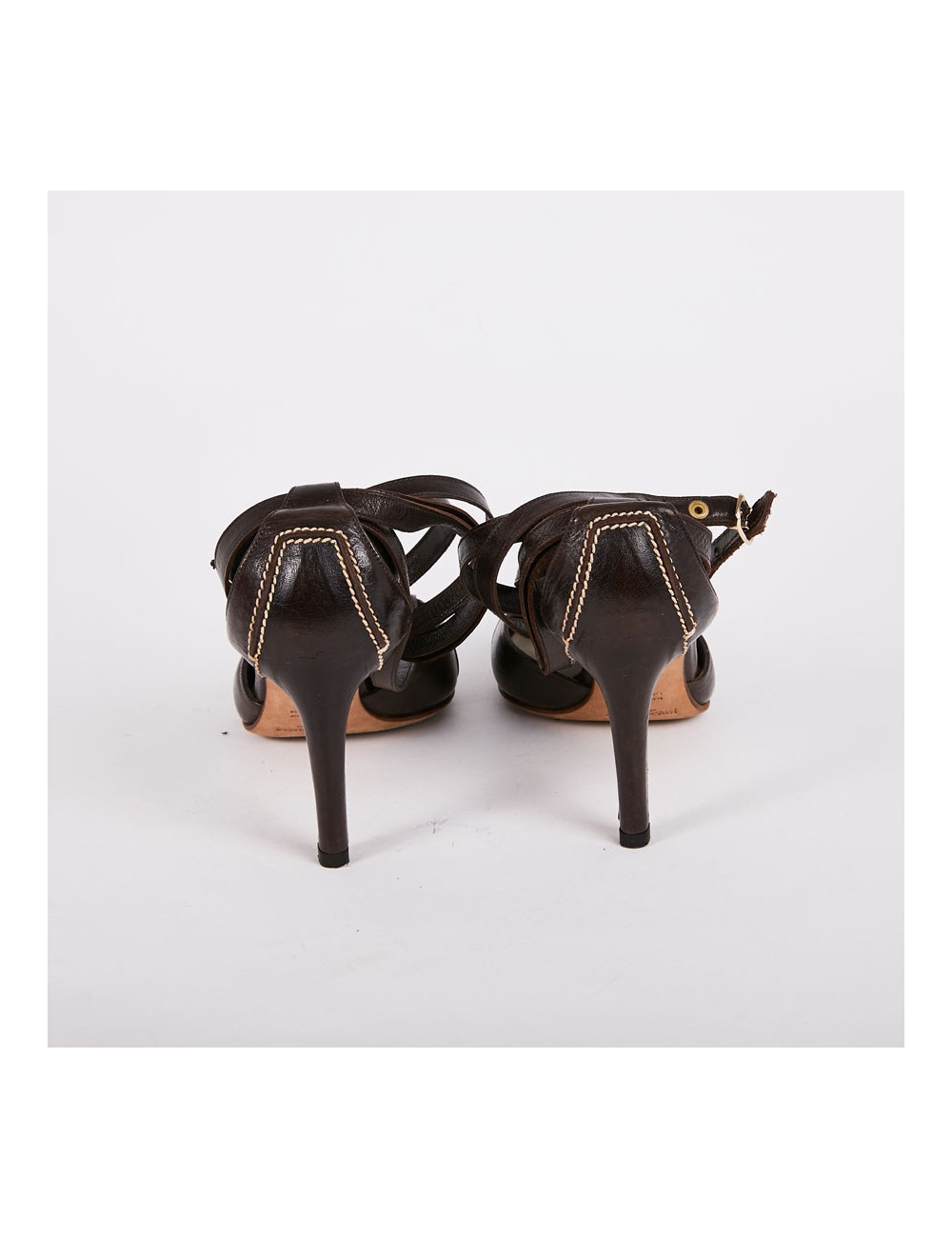 Escarpins T37 Yves Saint Laurent en cuir marron