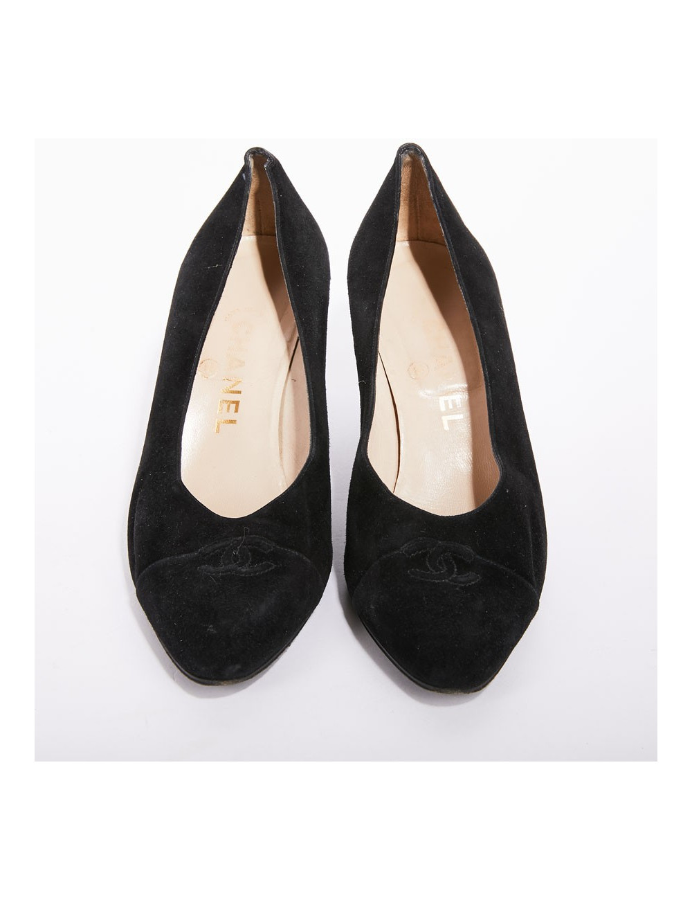 Escarpins Chanel T39,5 en veau velours noir