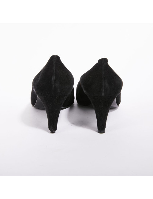 Escarpins Chanel T39,5 en veau velours noir