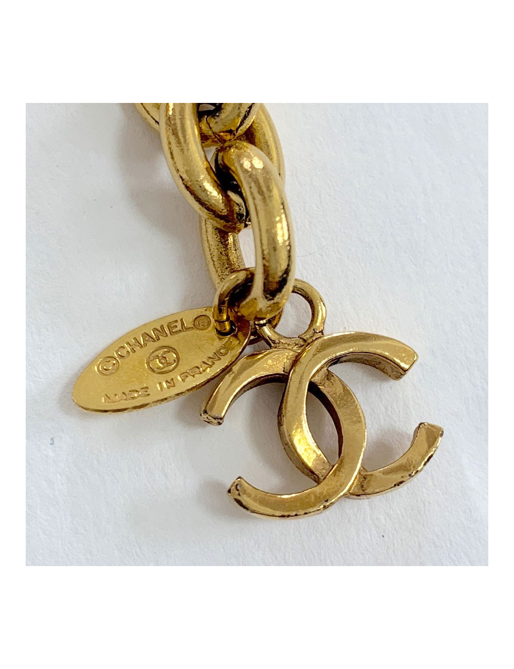 CHANEL Vintage gilded metal and pearly beads belt