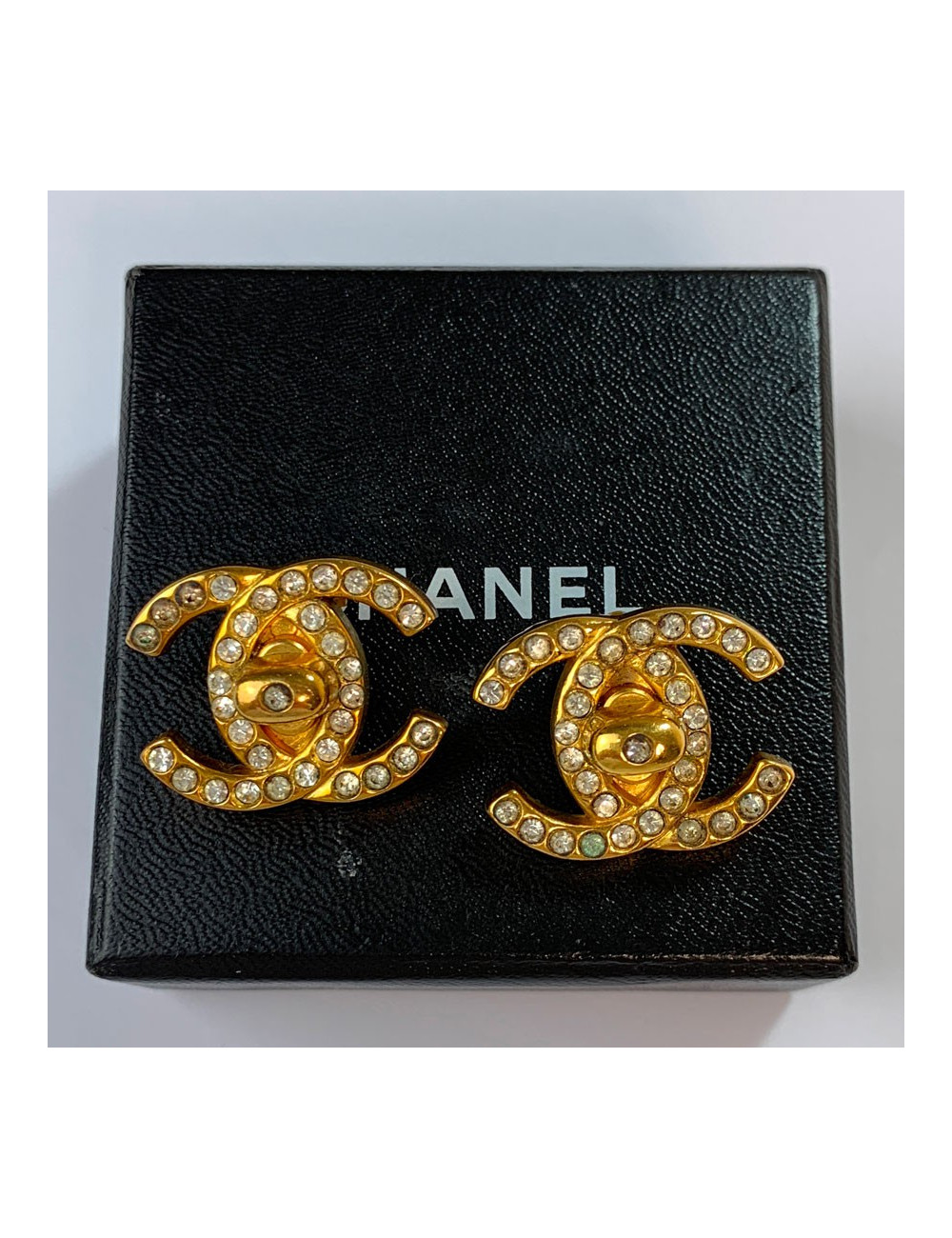 Boucles d'oreille clips CHANEL Vintage