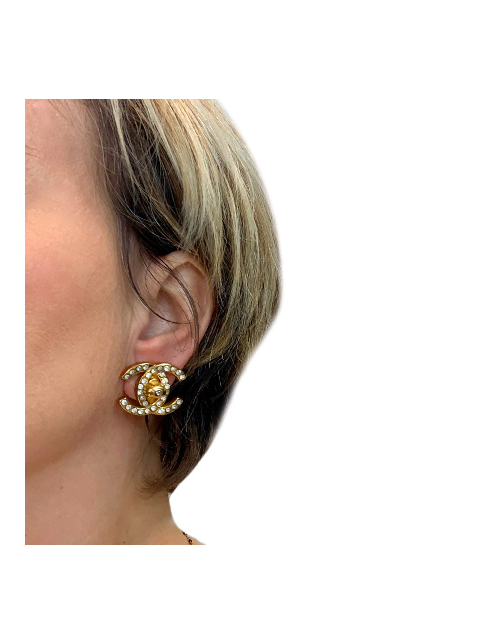 Boucles d'oreille clips CHANEL Vintage