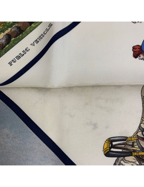 Carré HERMES Voyage en Russie soie beige et marine