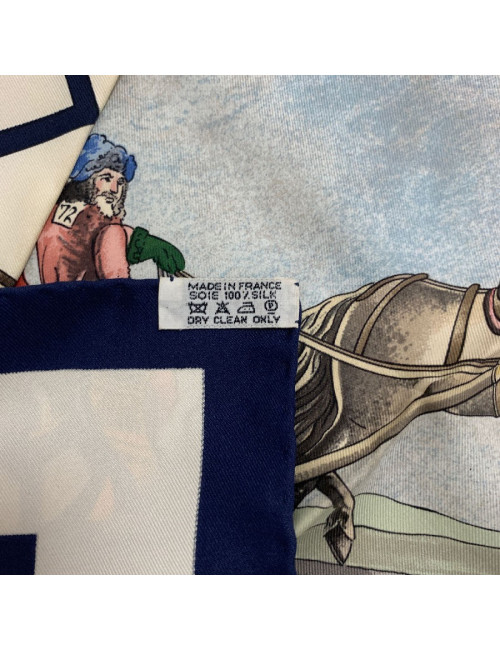 Carré 90 x 90 HERMES soie 100% "Voyage en Russie" 