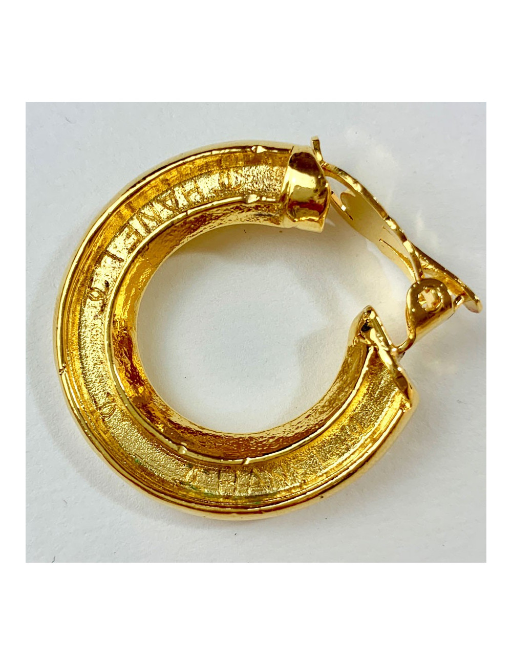 Boucles d'oreille clips CHANEL créoles Vintage