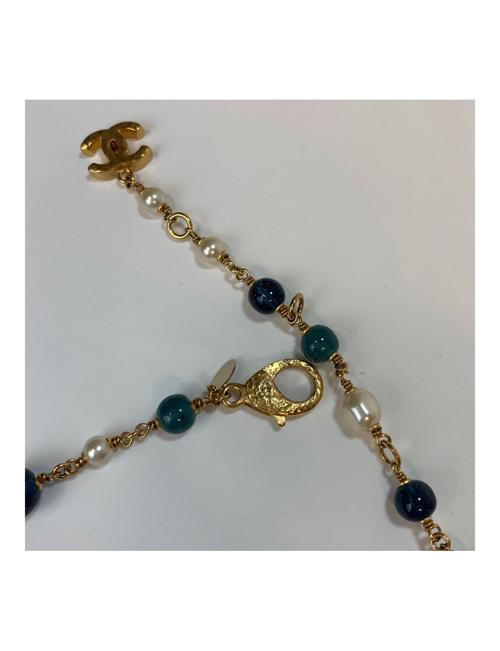 Sautoir CHANEL triple rangs 