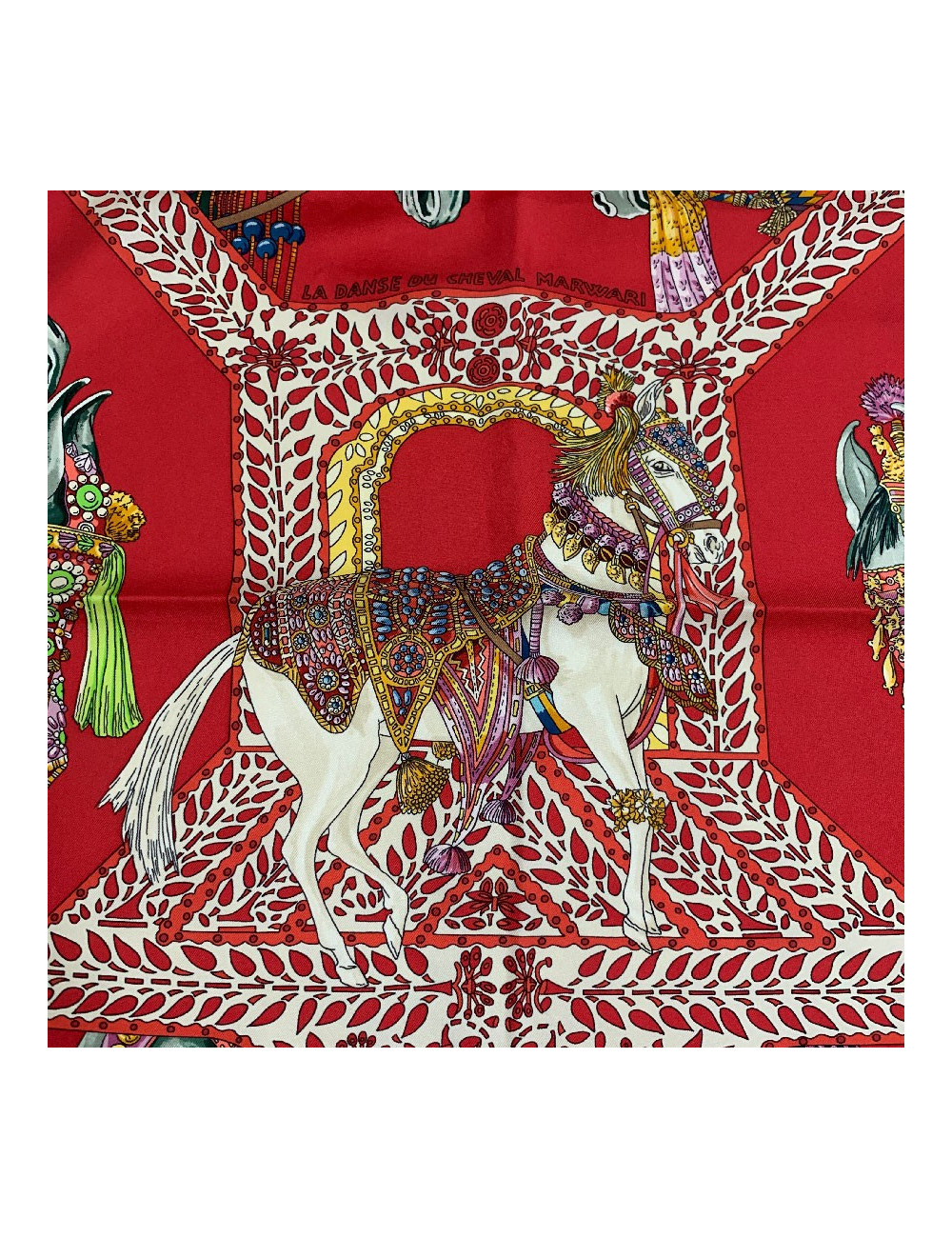 Carré HERMES "La danse du cheval Marwari" soie multicolore