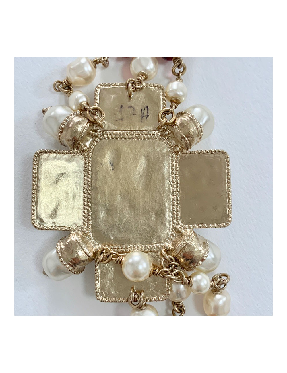 Sautoir CHANEL triple rangs multicolore