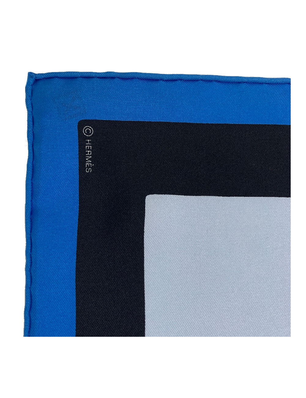 Carré 90 x90 HERMES soie 100%