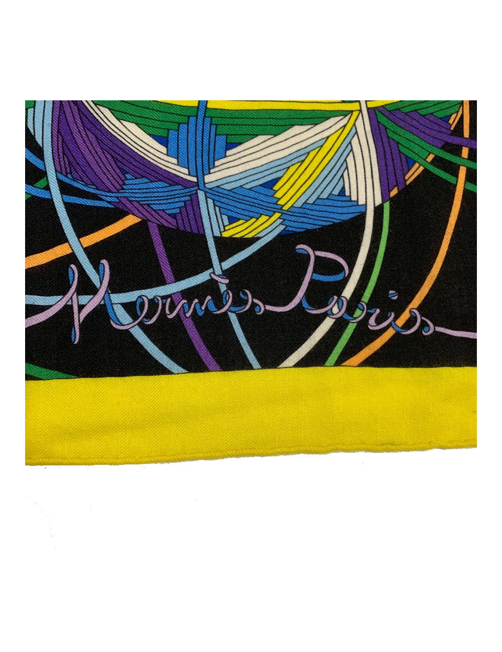 Châle HERMES 'L'Art du Temari' en cachemire et soie jaune