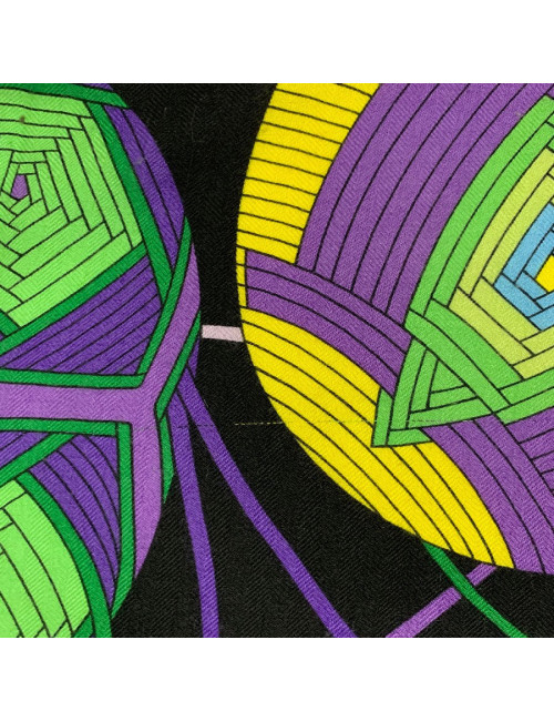 Châle HERMES 140 'L'Art du Temari' en cachemire et soie jaune