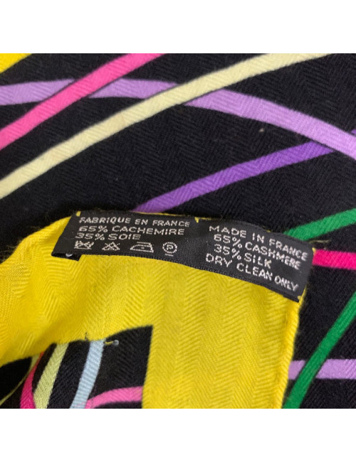 Châle HERMES 140 'L'Art du Temari' en cachemire et soie jaune