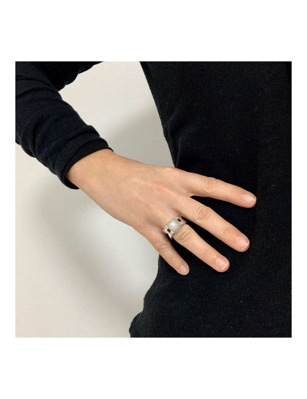 Bague HERMES pierre de lune T52 en argent massif 