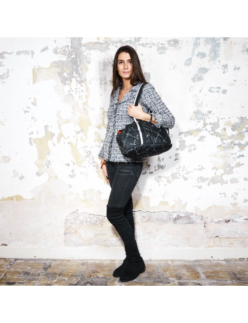 Sac à chien CHANEL en toile noire