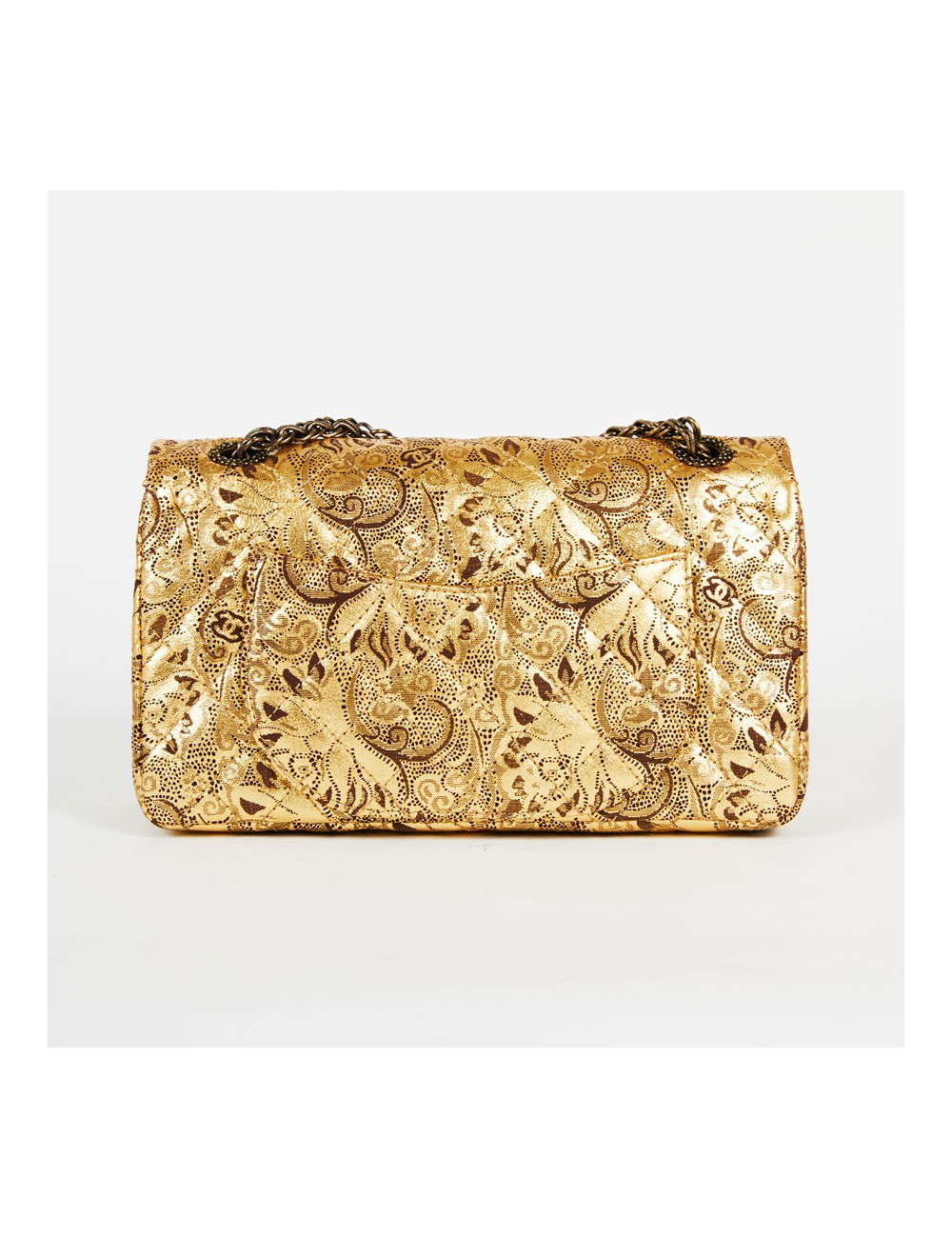Sac Paris-Moscou CHANEL perforé doré, édition limitée