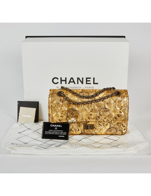 Sac Paris-Moscou CHANEL perforé doré