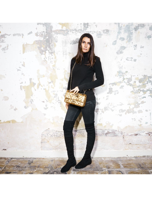 Sac Paris-Moscou CHANEL perforé doré, édition limitée