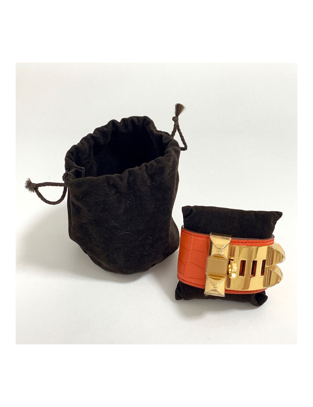 Manchette Médor HERMES crocodile orange métal dorée