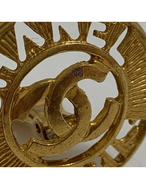 Boucle d'oreille CHANEL dorée vintage