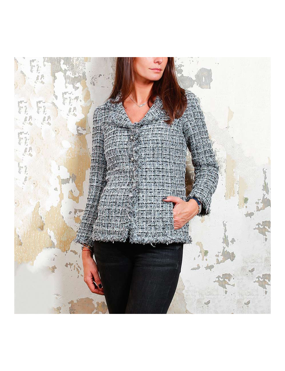 Veste  T34 CHANEL  en tweed gris avec fils blanc, rose et bleu