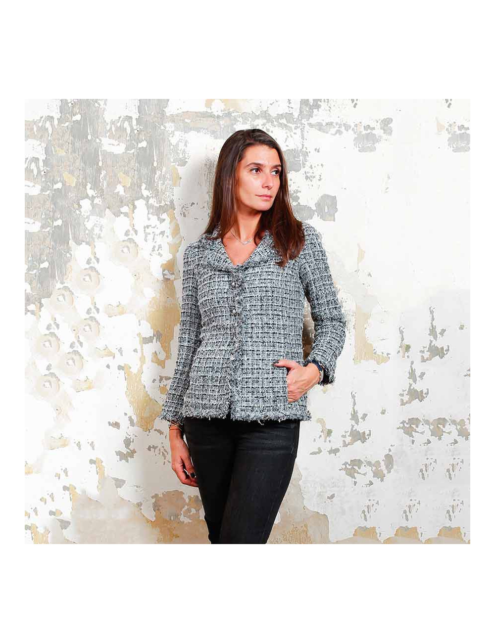Veste  T34 CHANEL  en tweed gris avec fils blanc, rose et bleu