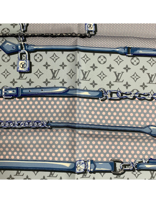 Foulard LOUIS VUITTON en soie 100%