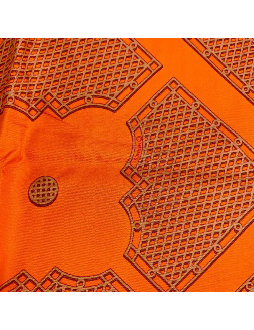 Carré HERMES "HERMES SELLIER" soie 100% orange