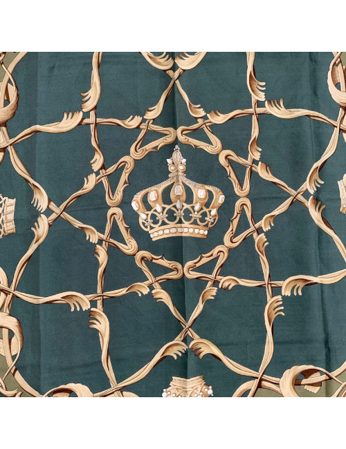 Carré HERMES SOIE 100 %