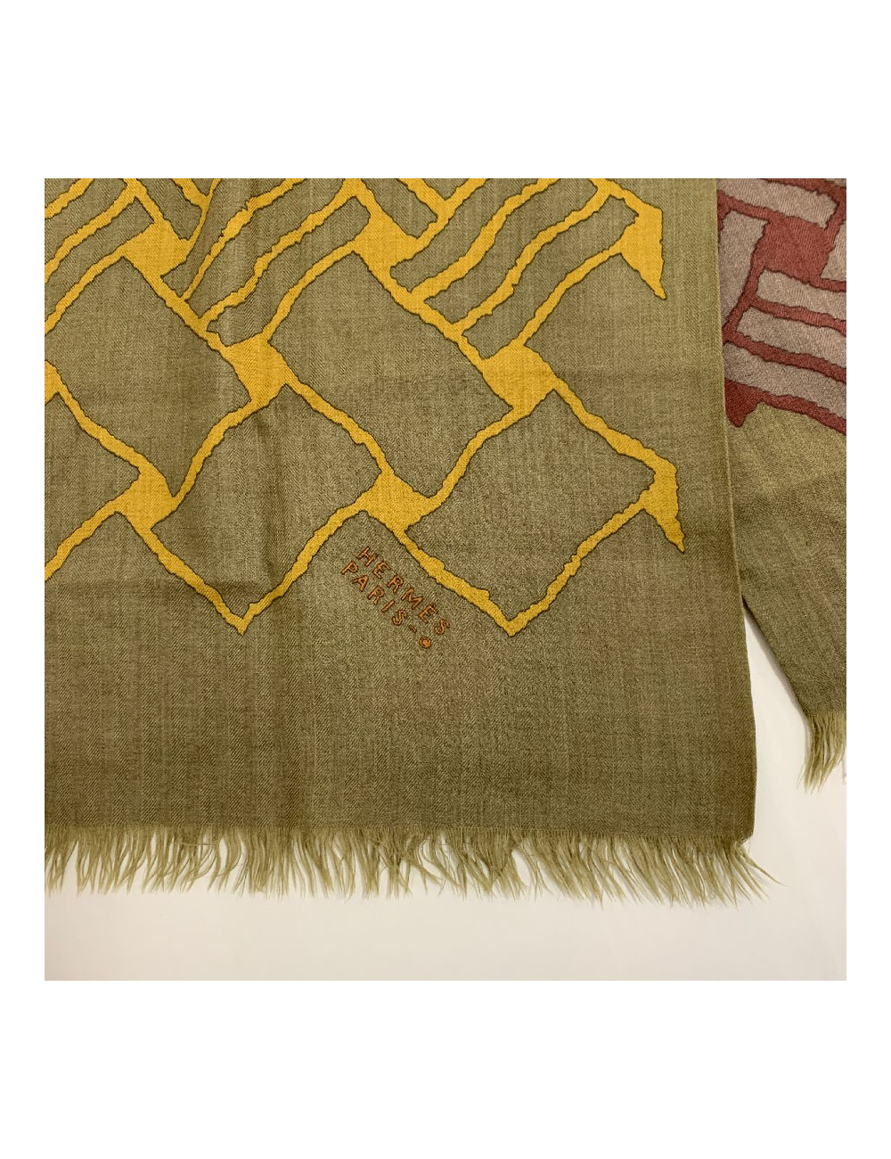 Echarpe HERMES homme kaki en cachemire et soie