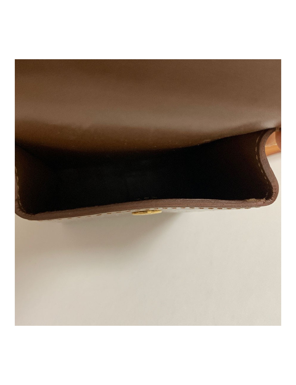 Pochette étui pour cigarettes LOUIS VUITTON cuir empreinte verni