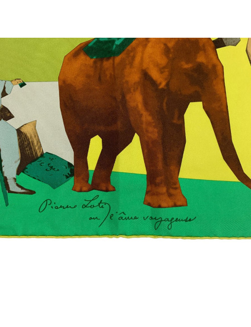 Carré HERMES "pierre Loti ou l'âme voyageuse" soie 100%