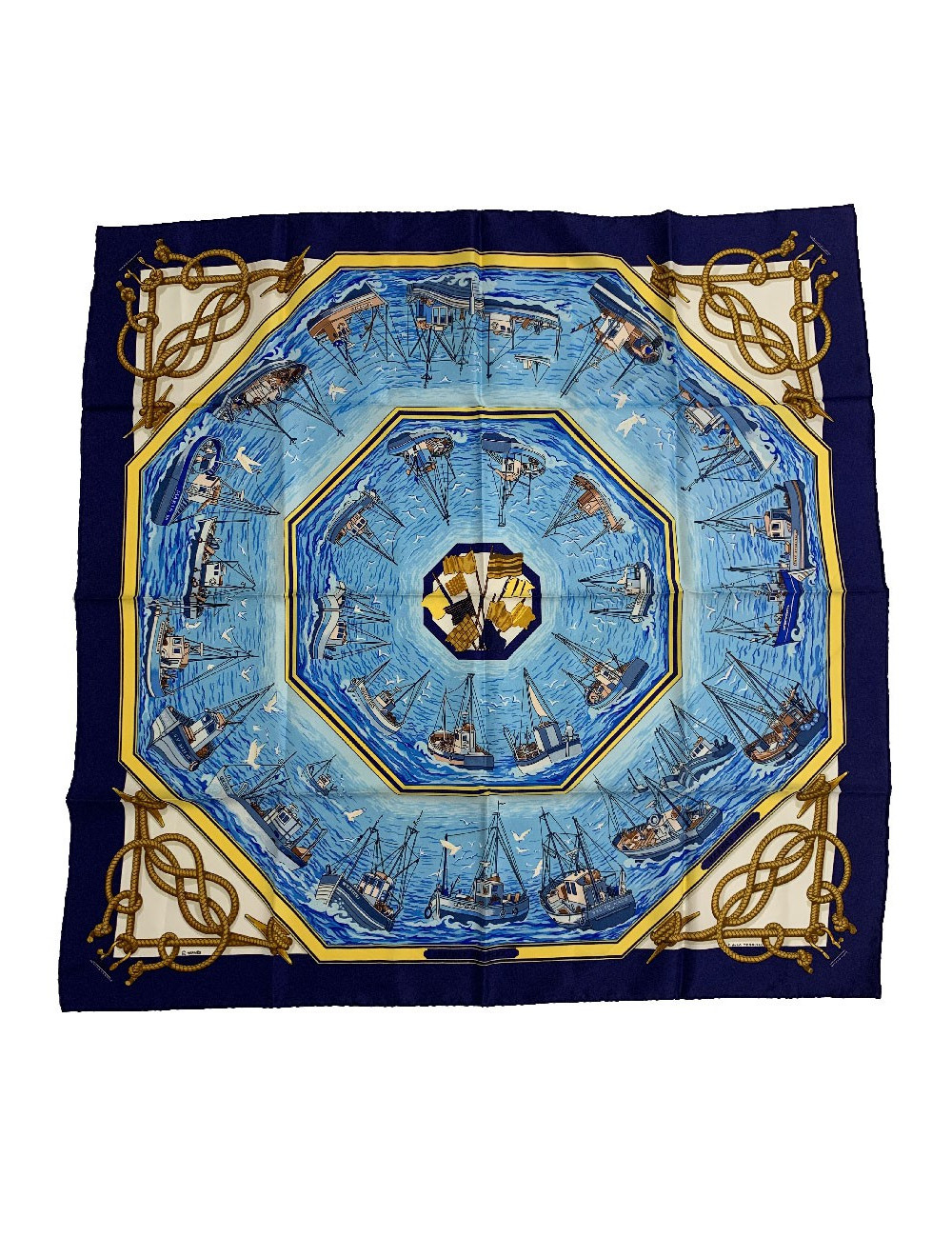 Foulard soie HERMES 'Retour de Pêche' en soie bleue