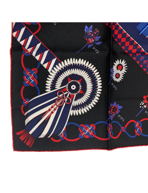 Carré 90 HERMES Flots, Fleurs et Frontaux en soie marine