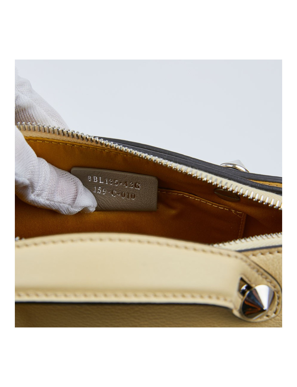 Sac FENDI jaune pale et strass