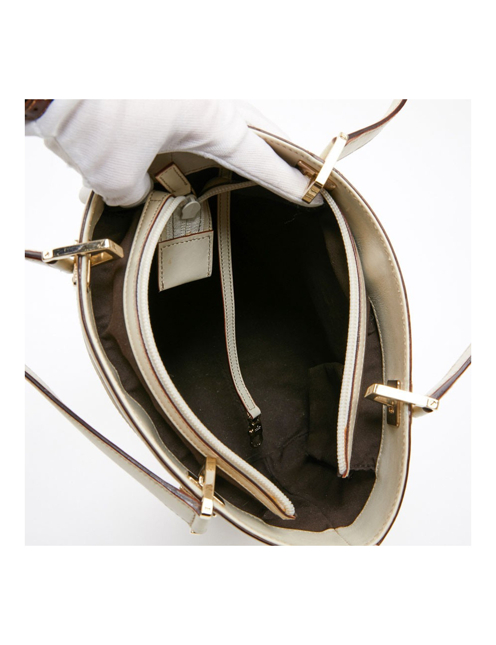 Sac seau GUCCI cuir embossé beige