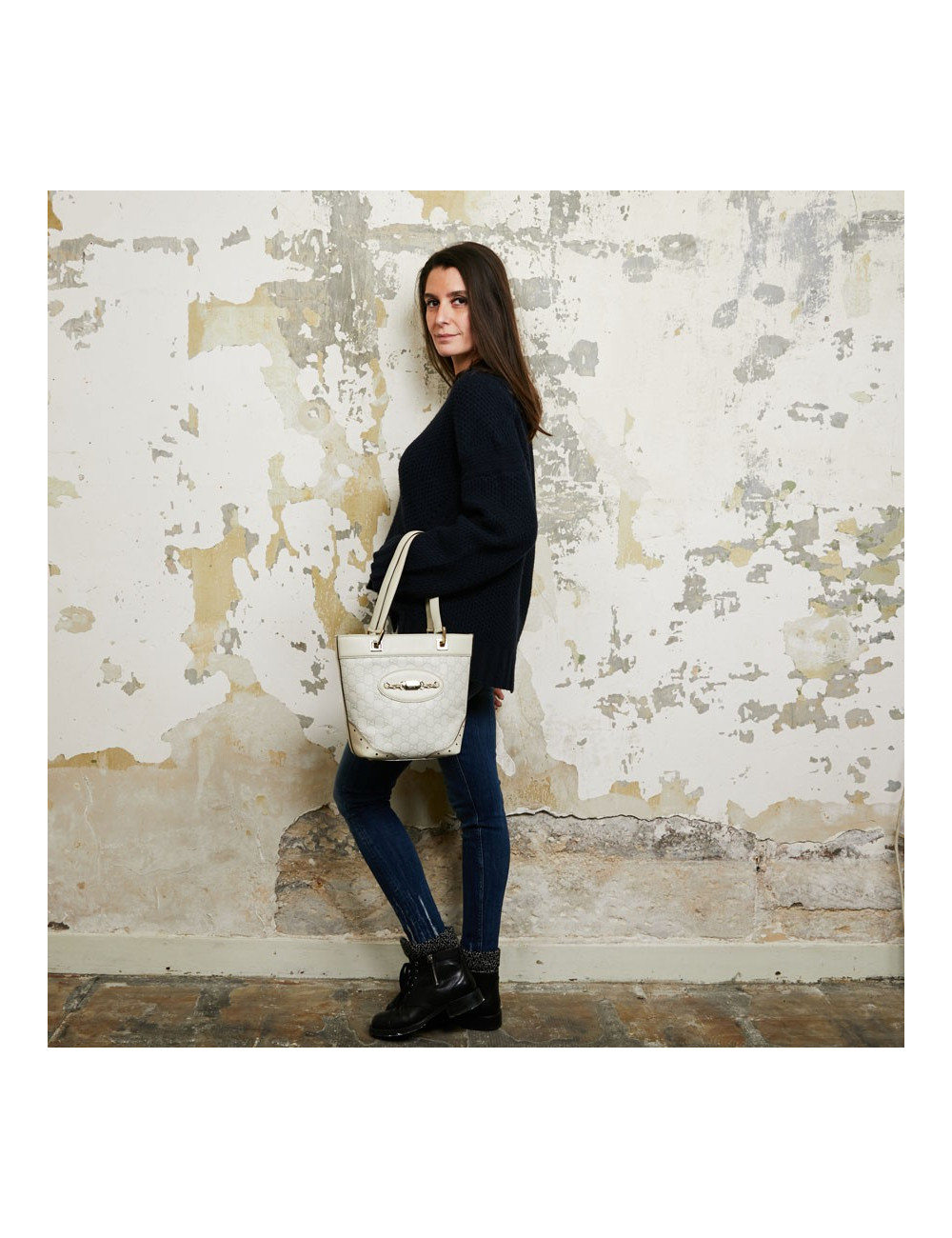 Sac seau GUCCI cuir beige