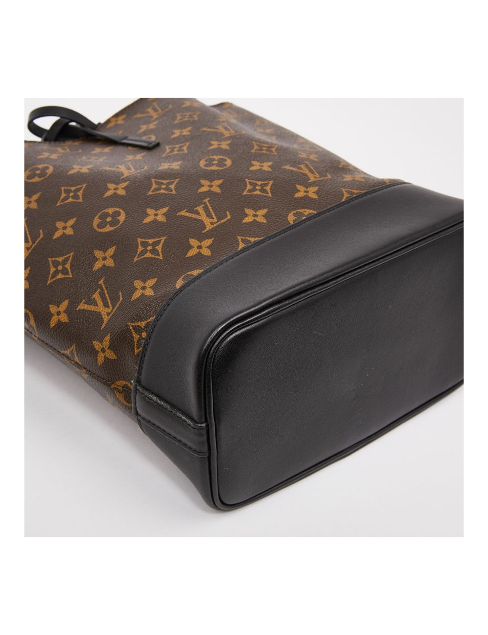 Sac LOUIS VUITTON Idole NN14 toile monogram et cuir noir