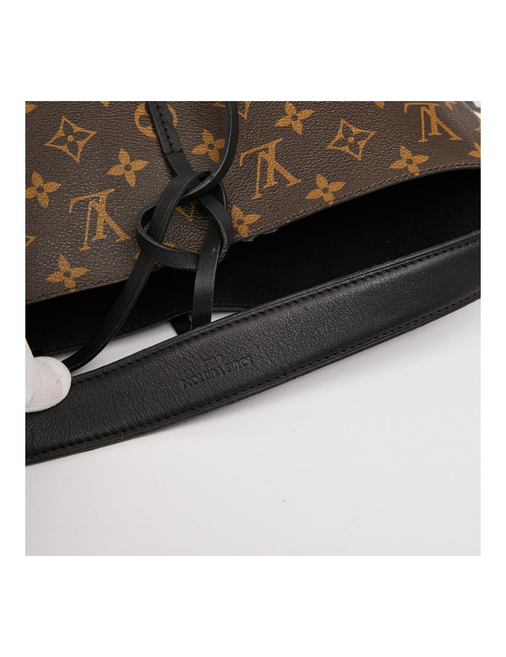 Sac LOUIS VUITTON Idole NN14 toile monogram et cuir noir