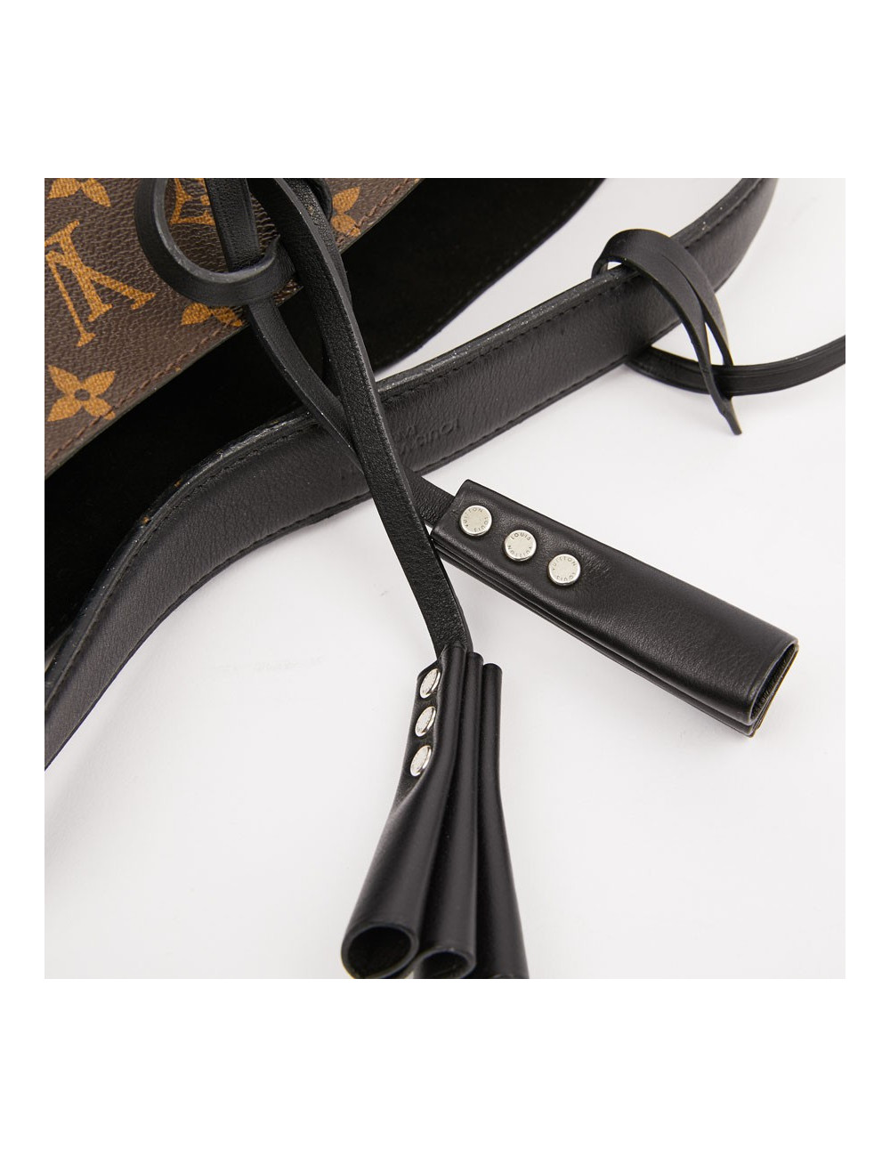 Sac seau LOUIS VUITTON toile monogram et cuir noir