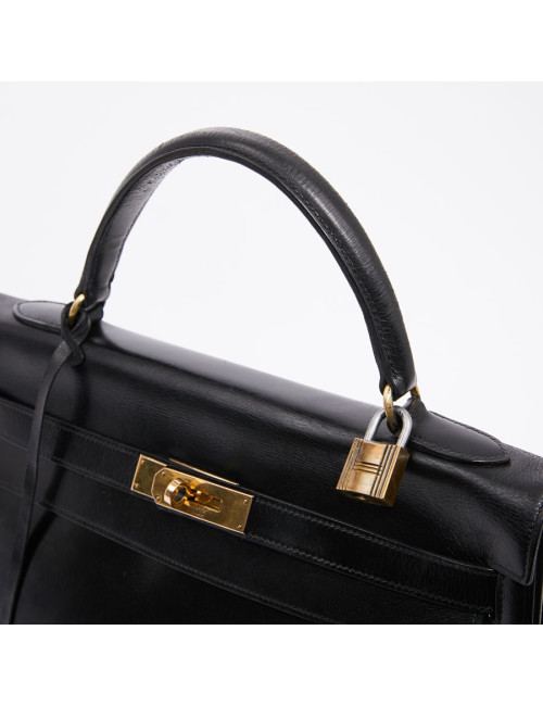 Kelly 32 HERMES black vintage box bag