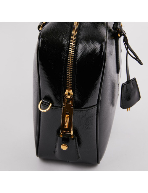 Sac PRADA  Baulleto en cuir Saffiano verni noir