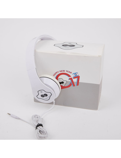 Casque CHANEL siglé