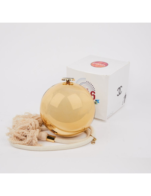 Minaudière Chanel Or Edition Limitée en plexiglas 