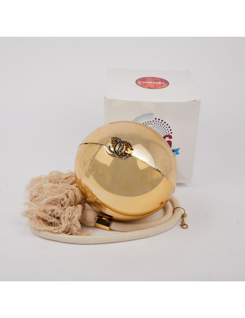 Minaudière Chanel Editions Limitées en plexiglas doré