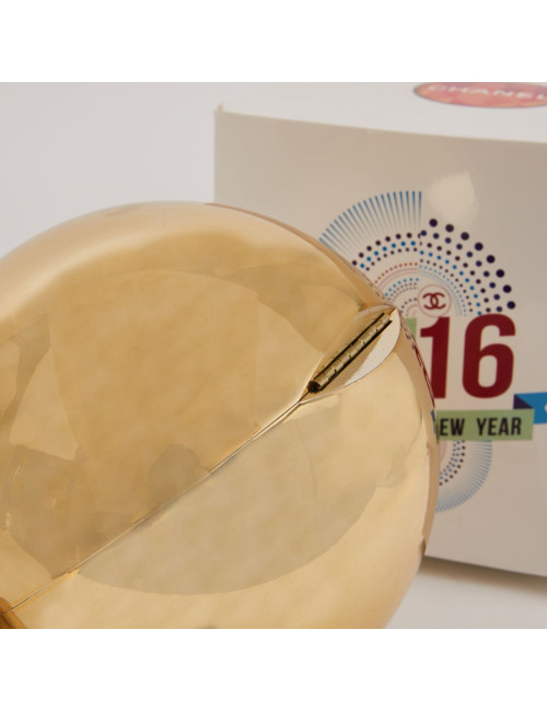 Minaudière Chanel Editions Limitées en plexiglas doré