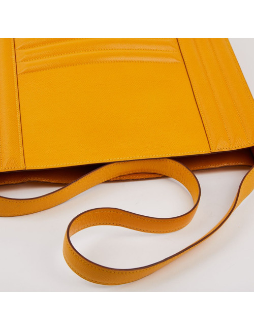 Sac Cadenas HERMES en cuir de veau  jaune 