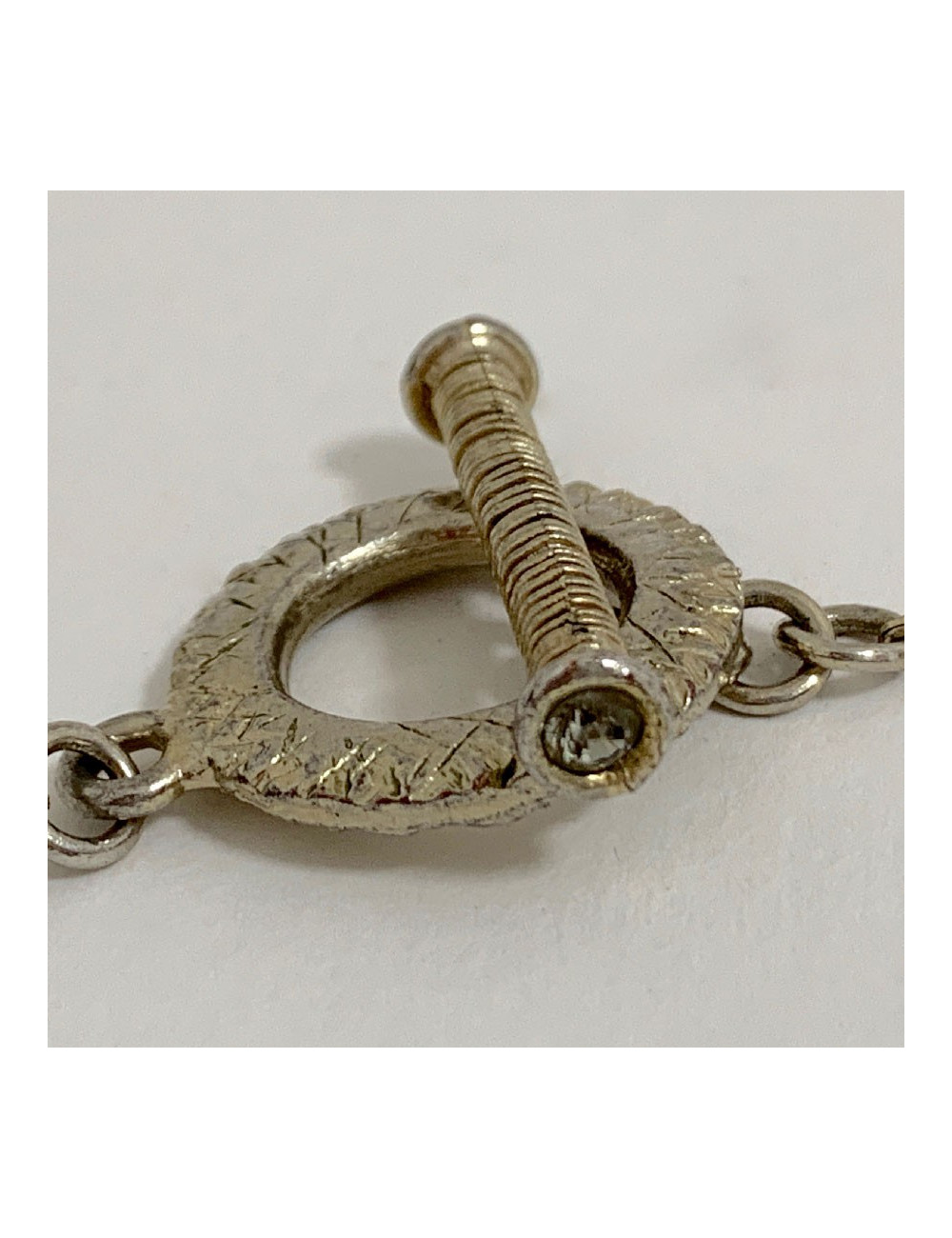 Sautoir CHRISTIAN LACROIX avec imposant pendentif 